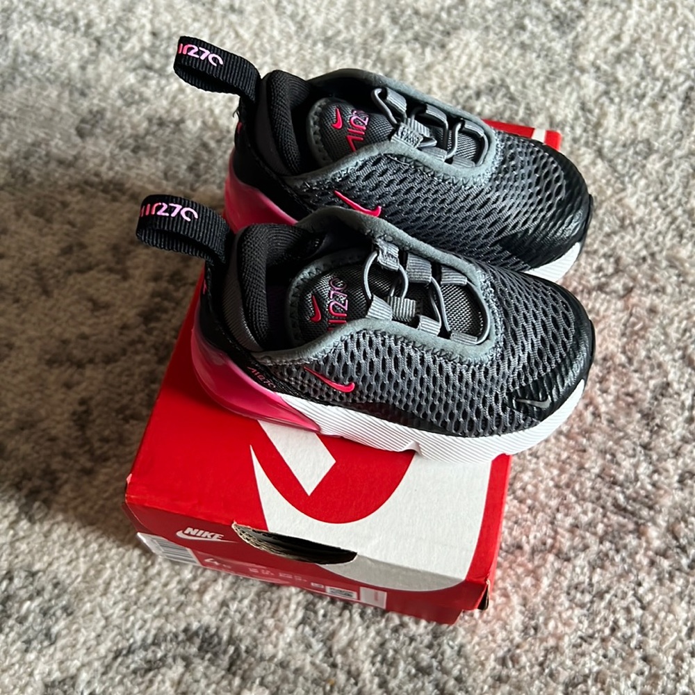 Nike Air Max 270 Baby Sneaker Size 4c